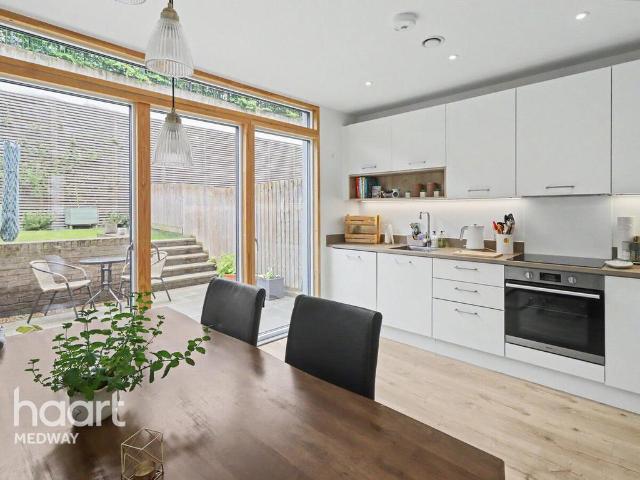House for rent in Chatham