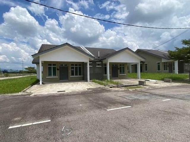 Residential House for sale in Kota Tinggi, Johor