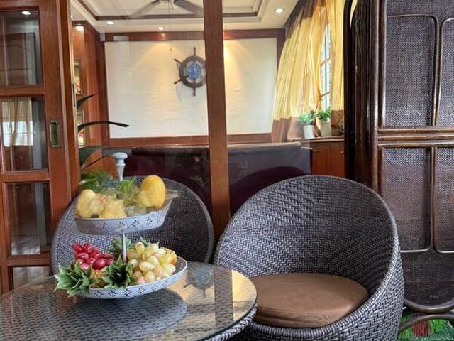 Detached House for sale in 23 North West