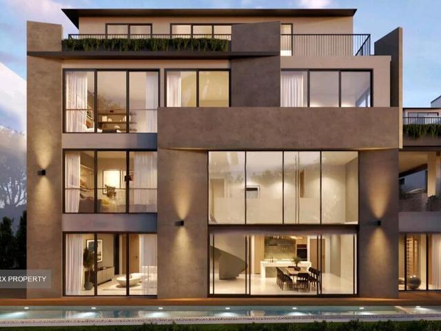 Detached House for sale