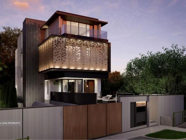 Detached House for sale