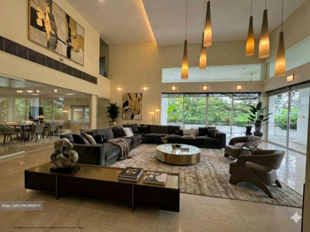 Detached House for sale