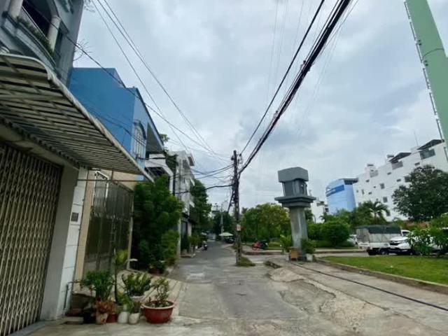 Nhà bán tại Khuôn viên UBND Thành phố Hồ Chí Minh, Thành phố Hồ Chí Minh
