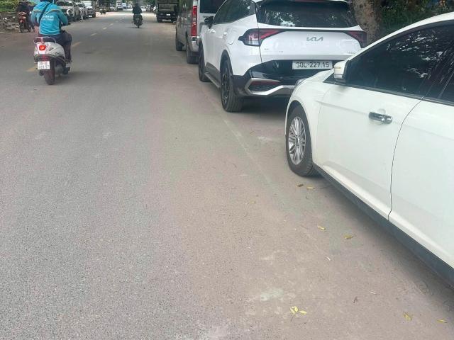 Nhà mặt phố bán