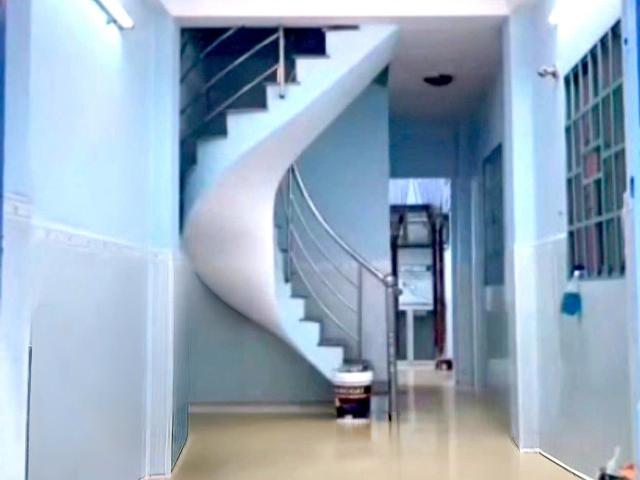 Nhà mặt phố bán