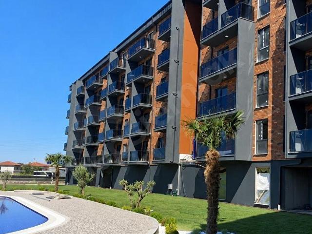 Emekevler Mahallesi, Kartepe içerisinde satılık mülk