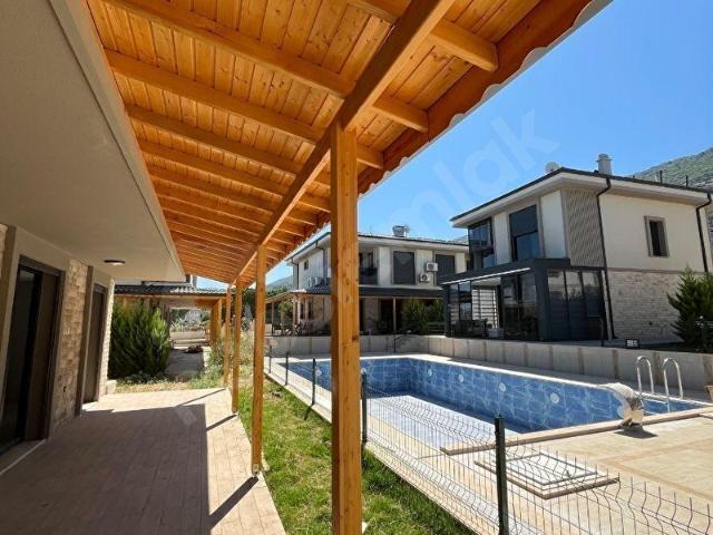 Kuşadasi, Aydin içerisinde satılık Villa