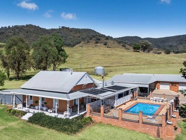 Cottage for sale in Mullamuddy, New South Wales