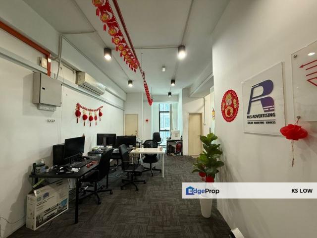 Shop for rent in Mont Kiara, Kuala Lumpur