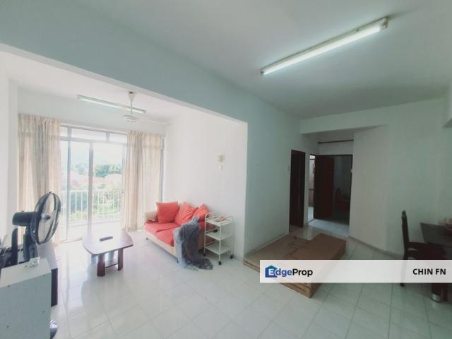 Condominium for rent in Malaka