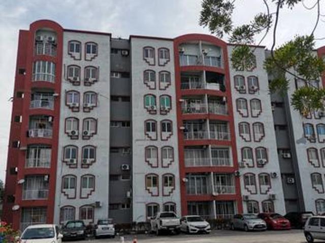 Apartment for sale in Malaka