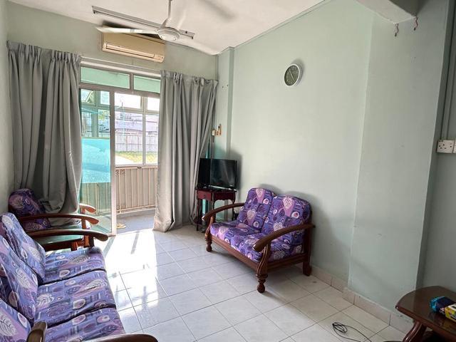 Apartment for sale in Malaka
