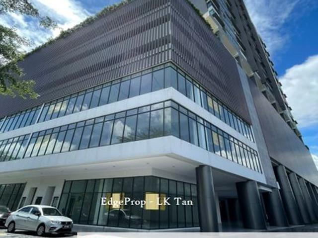 Shop for rent in Kajang, Langat