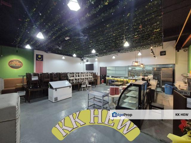 Shop for sale in Kajang, Langat