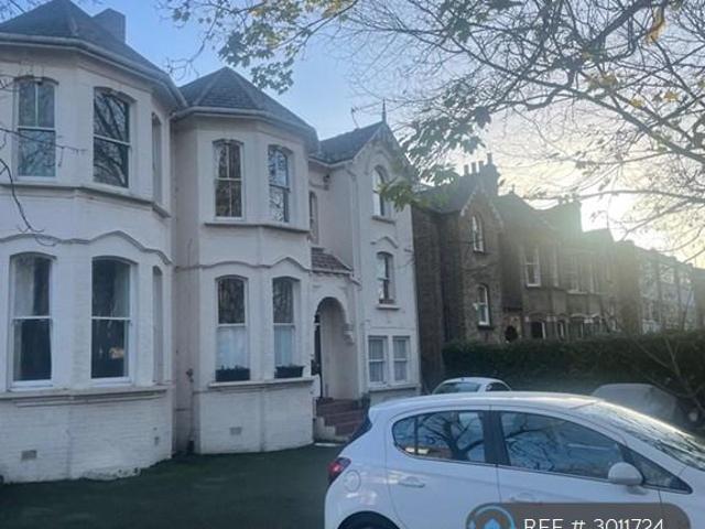 Apartment for rent in Kidbrooke, Greater London