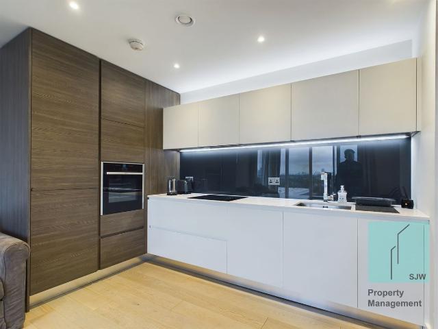 Apartment for rent in Kidbrooke, Greater London