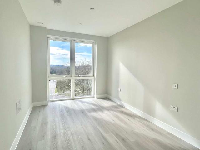 Room for rent in South Tottenham, Greater London