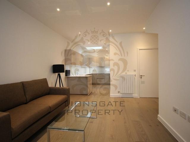 Apartment for rent in Kidbrooke Village, Greater London