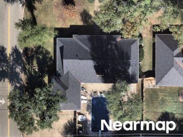 House for sale in Tyler, Smith County