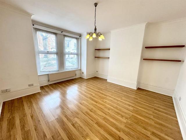 House for rent in London Borough of Croydon, Greater London