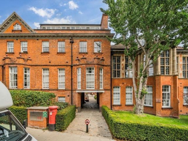 Apartment for rent in West Hampstead, Isle Of Man