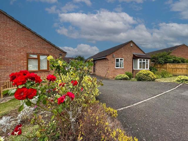 House for rent in Woolavington, Somerset