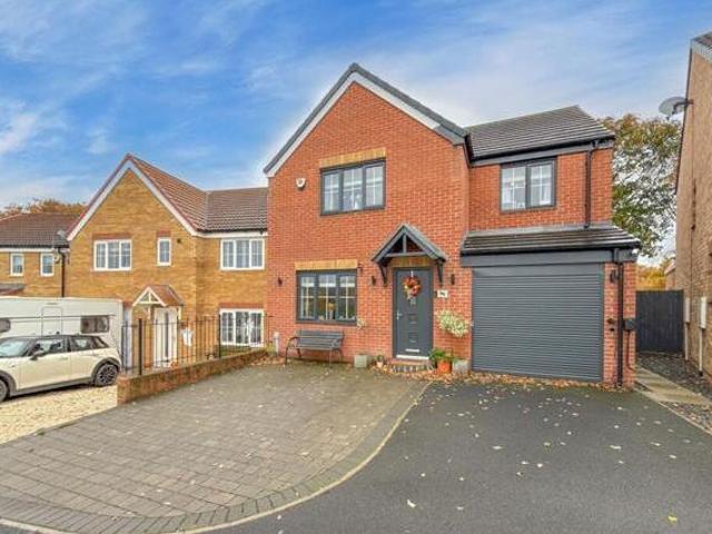 House for sale in Stanley