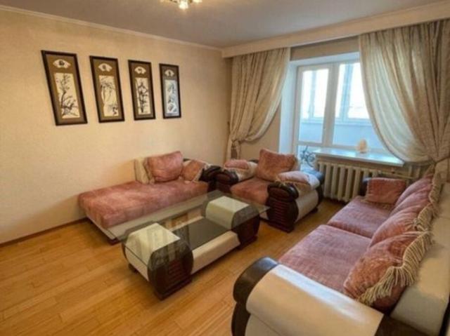 Квартира продажа в Романкове