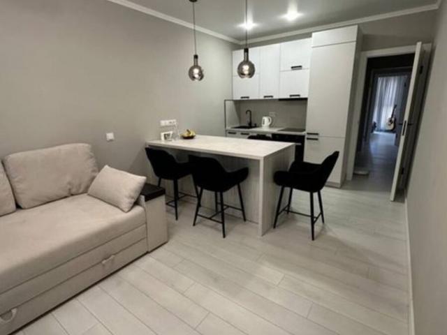 Квартира продажа в Романкове