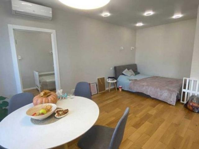 Квартира продажа в Романкове