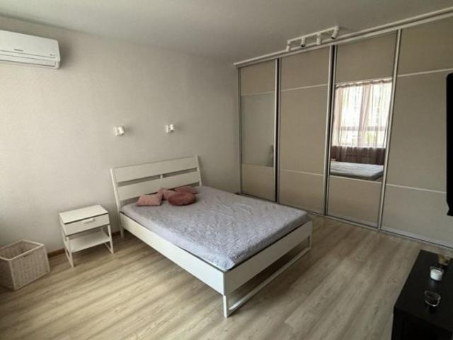 Квартира аренда в Позняки, Романкове