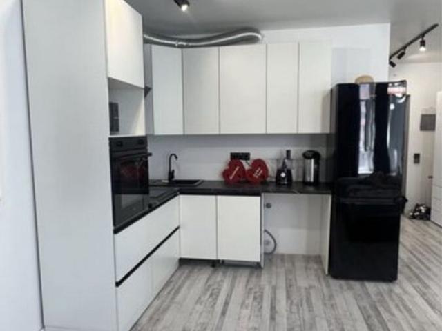 Квартира продажа в Позняки, Романкове