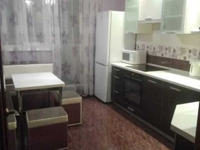 Квартира аренда в Позняки, Романкове