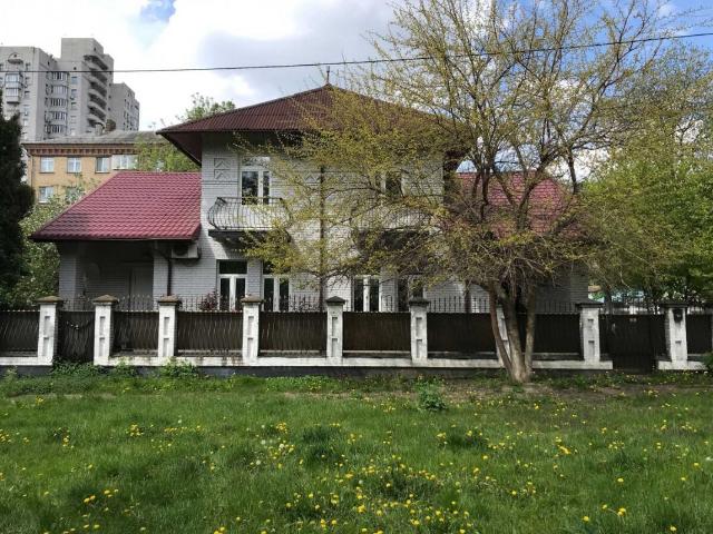 Коммерческая недвижимость продажа в Славутиче, Винницкой области
