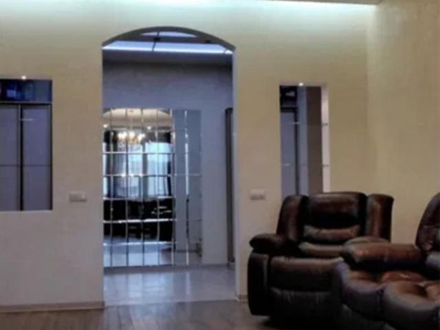 Квартира продажа в Оболонь, Романкове