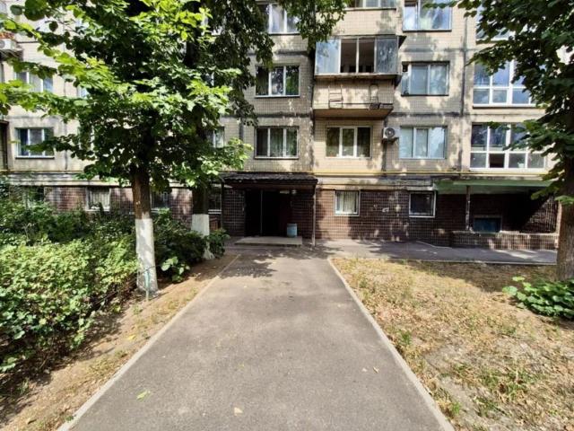 Коммерческая недвижимость продажа в Славутиче, Винницкой области
