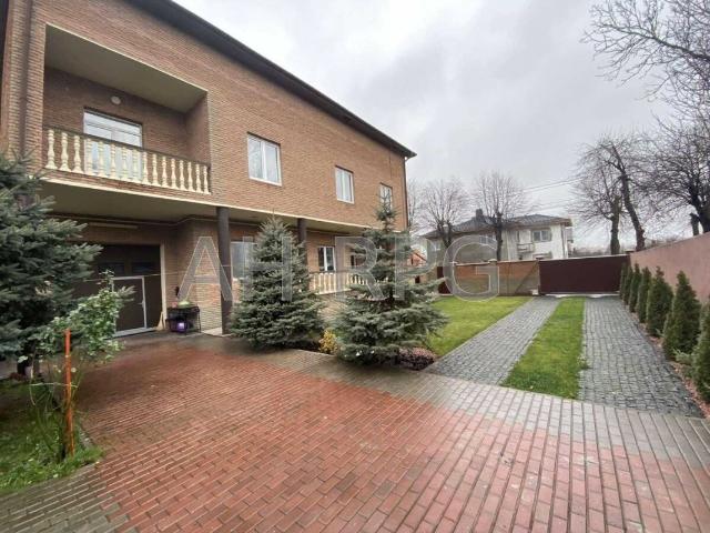 Дом продажа в Славутиче, Винницкой области