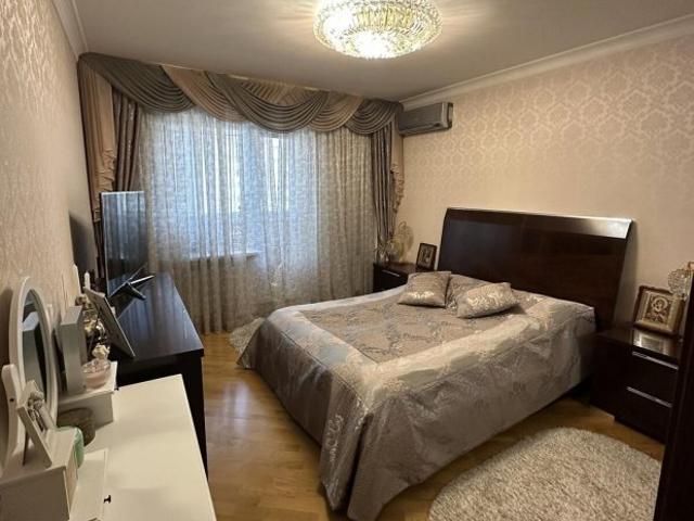 Квартира продажа в Позняки, Романкове