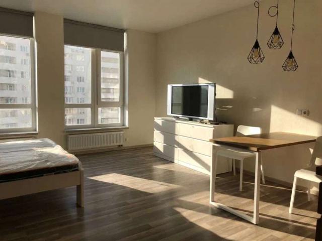 Квартира аренда в Позняки, Романкове