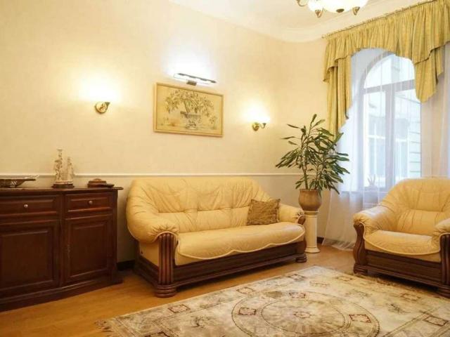 Квартира аренда в Романкове