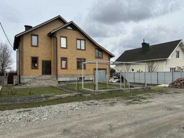 Дом продажа в Славутиче, Винницкой области