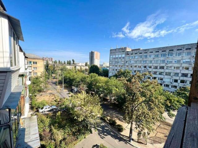 Квартира продажа в Романкове