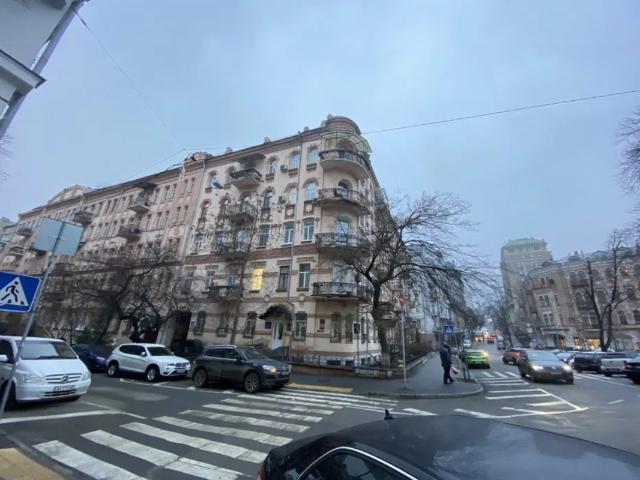 Коммерческая недвижимость продажа в Київський квартал, Славутич