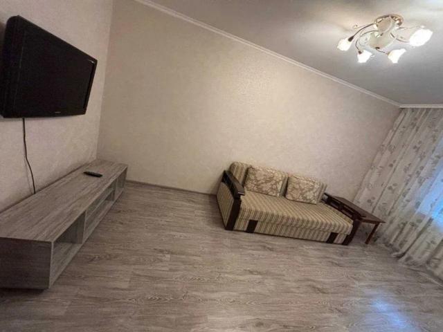 Квартира аренда в Позняки, Романкове