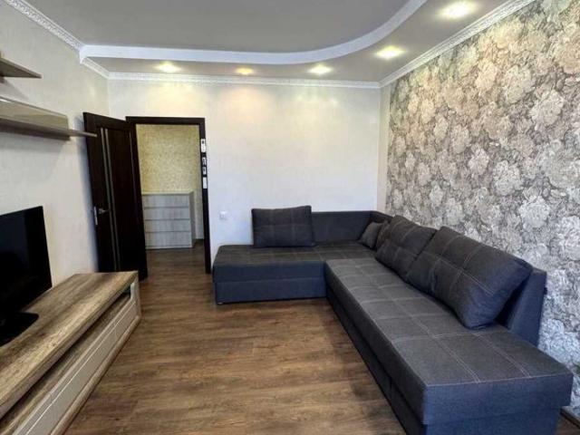 Квартира аренда в Позняки, Романкове