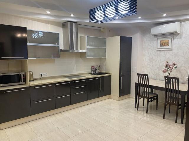 Квартира аренда в Позняки, Романкове