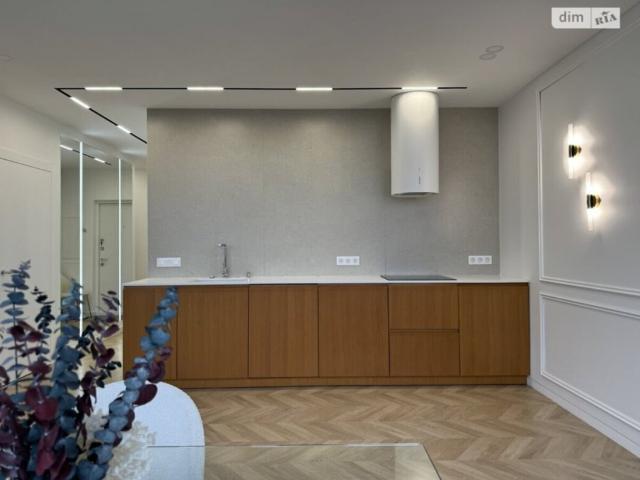 Квартира продажа в Романкове