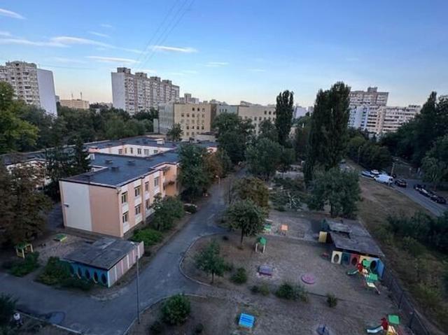 Квартира аренда в Позняки, Романкове