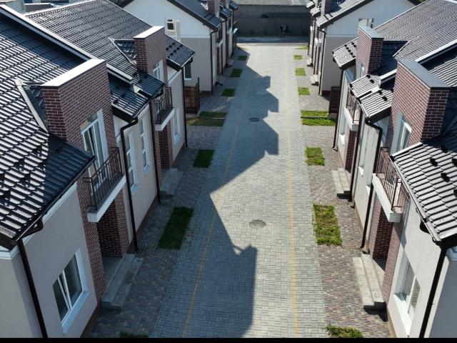 Дом продажа в Гатном, Киевской области