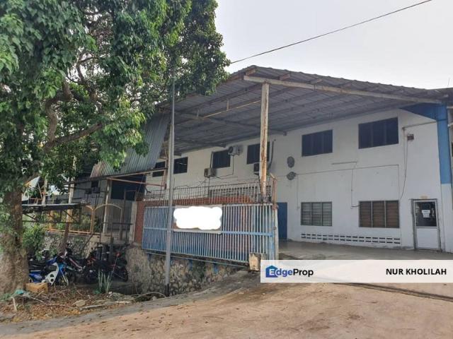 Warehouse for sale in Malaka